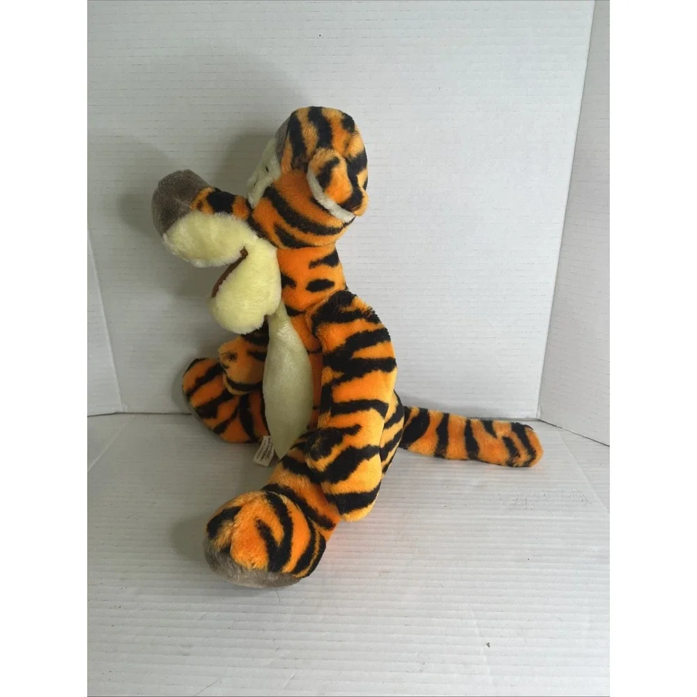 Vintage Tigger‎ Plush Disneyland Walt Disney World 12